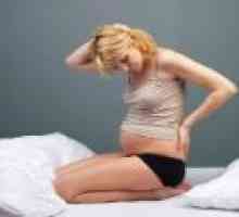 Bolest v kostrč během těhotenství, příčiny, léčba