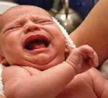 Koliky u novorozenců a kojenců: příznaky, léčba
