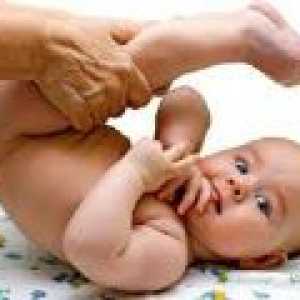 Léčba zácpy u kojenců